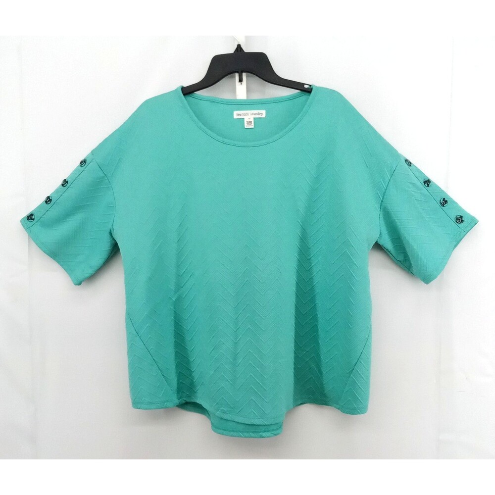 New York Laundry Blouse Women Size 1X Green Short Sleeve Textured Button Accents